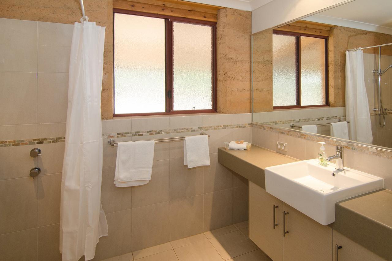 Woodstone Goanna Cottage Дансборо Екстер'єр фото