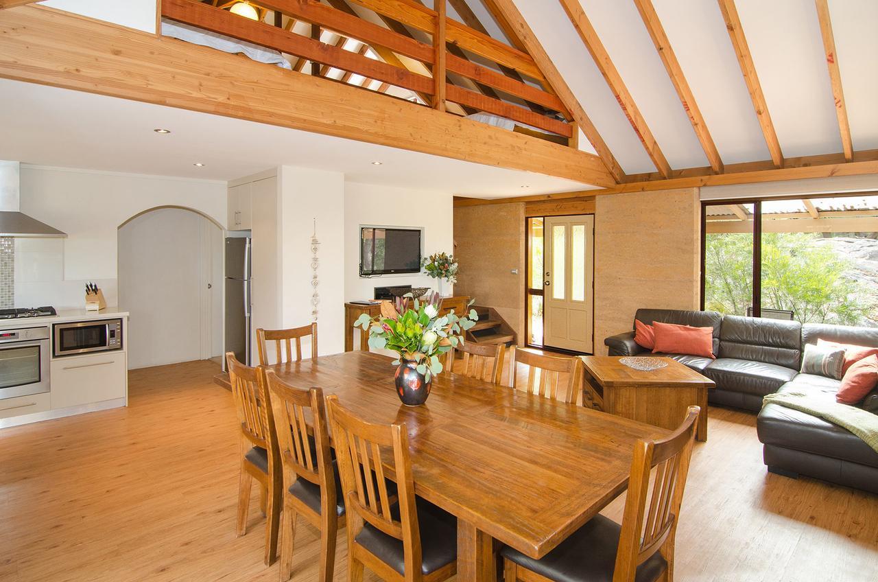 Woodstone Goanna Cottage Дансборо Екстер'єр фото